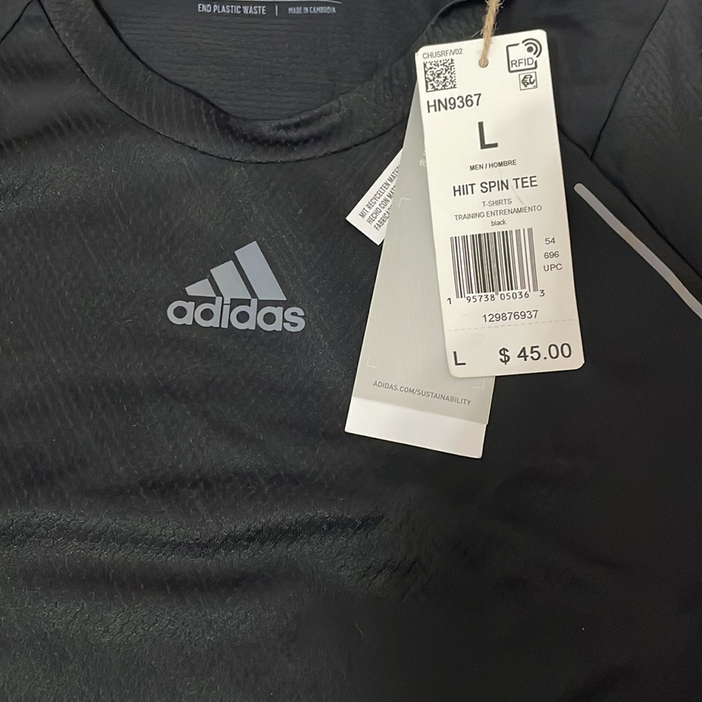 ADIDAS TRAINING SHIRT. Color: Black. Size: Large. - Picture 4 of 6